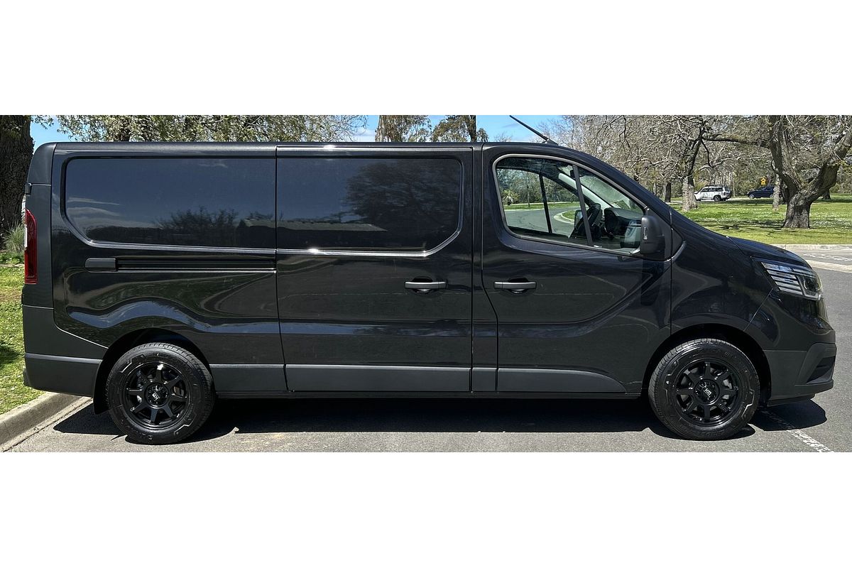 2025 Renault Trafic Pro X82 LWB Low Roof