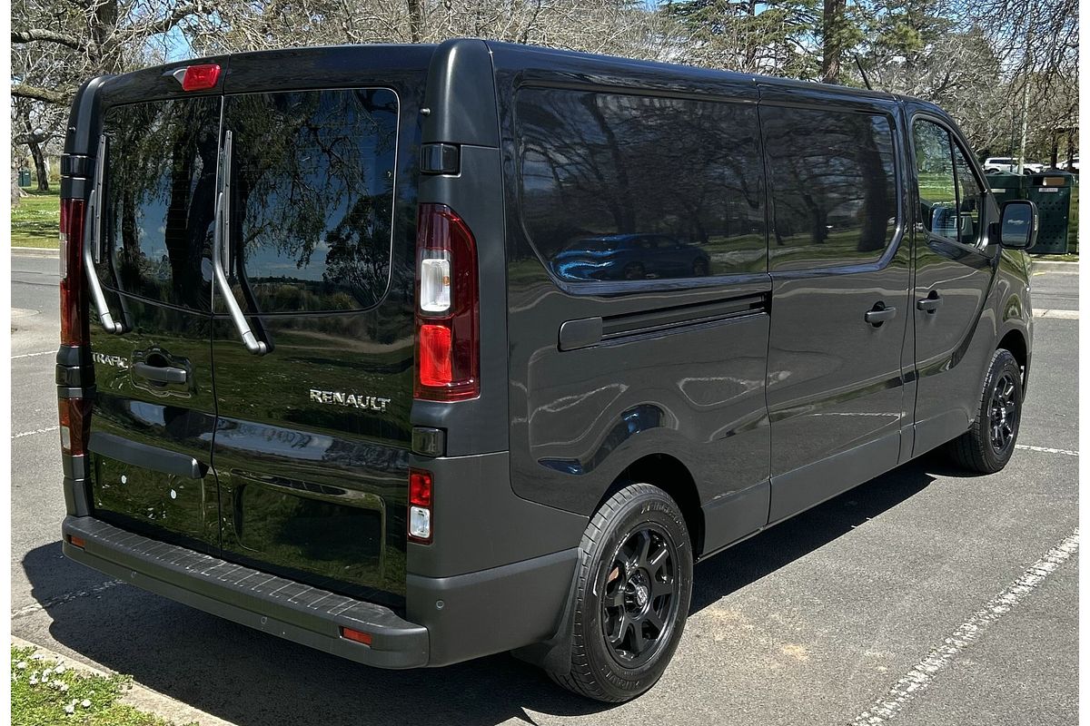 2025 Renault Trafic Pro X82 LWB Low Roof