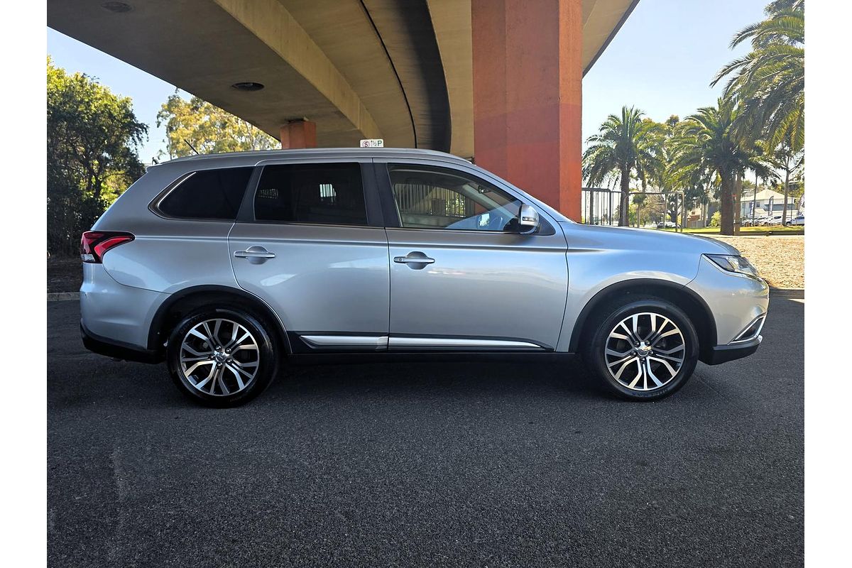 2016 Mitsubishi Outlander LS ZK