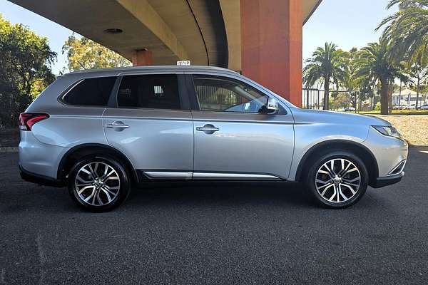 2016 Mitsubishi Outlander LS ZK