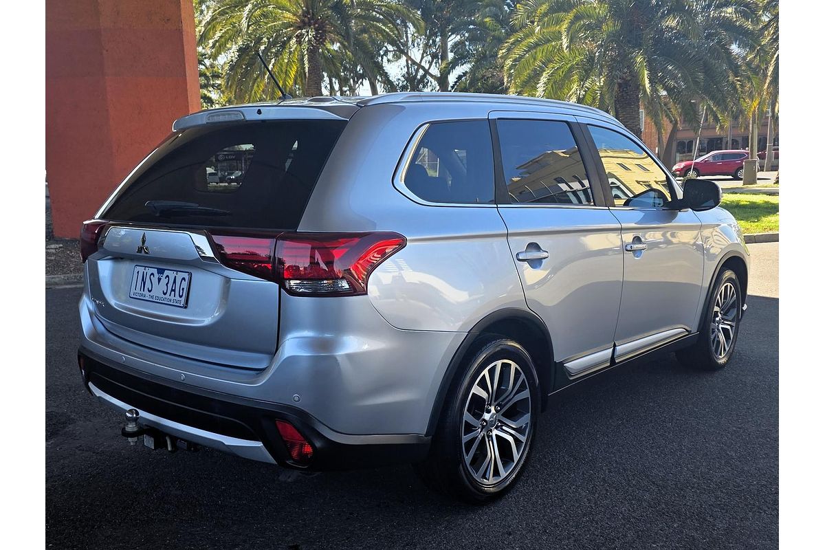2016 Mitsubishi Outlander LS ZK