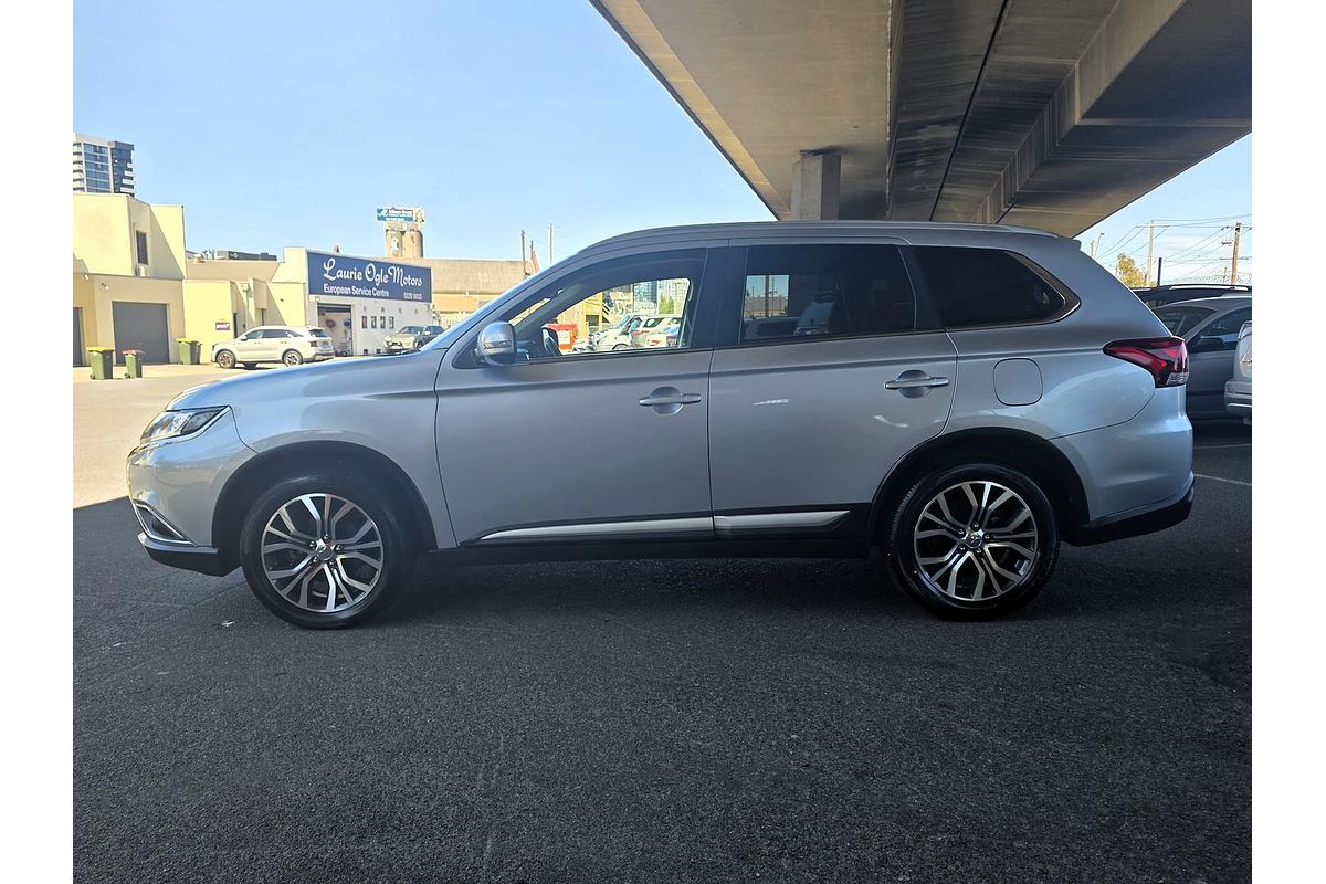 2016 Mitsubishi Outlander LS ZK