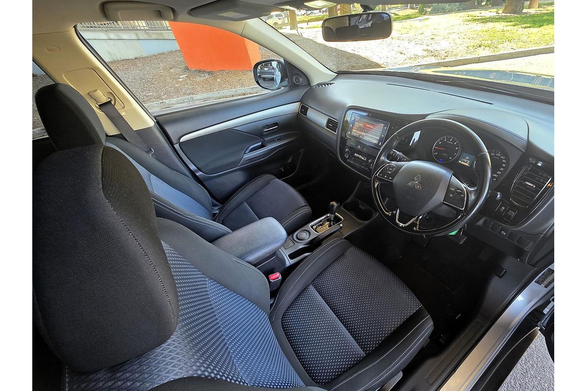2016 Mitsubishi Outlander LS ZK