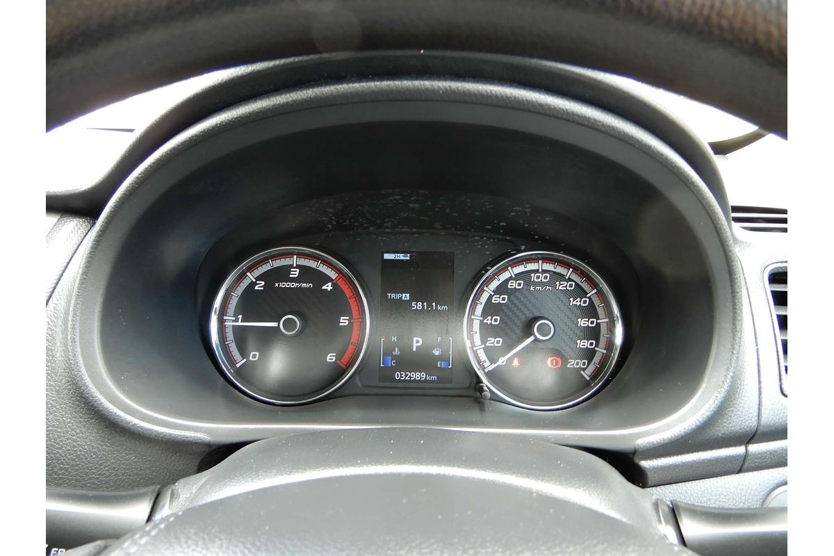 2021 Mitsubishi Triton GLX MR 4X4