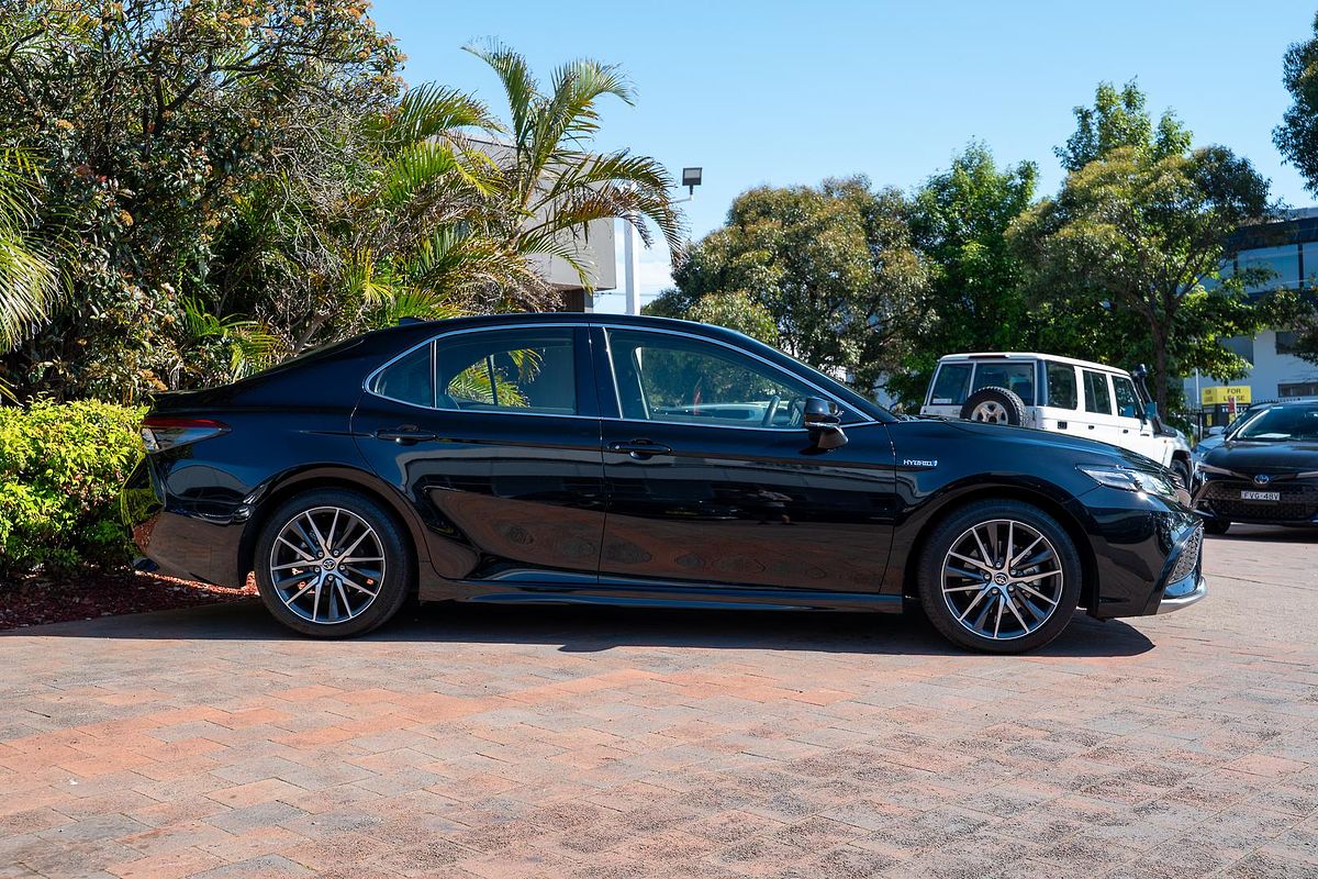 2023 Toyota Camry SL AXVH70R