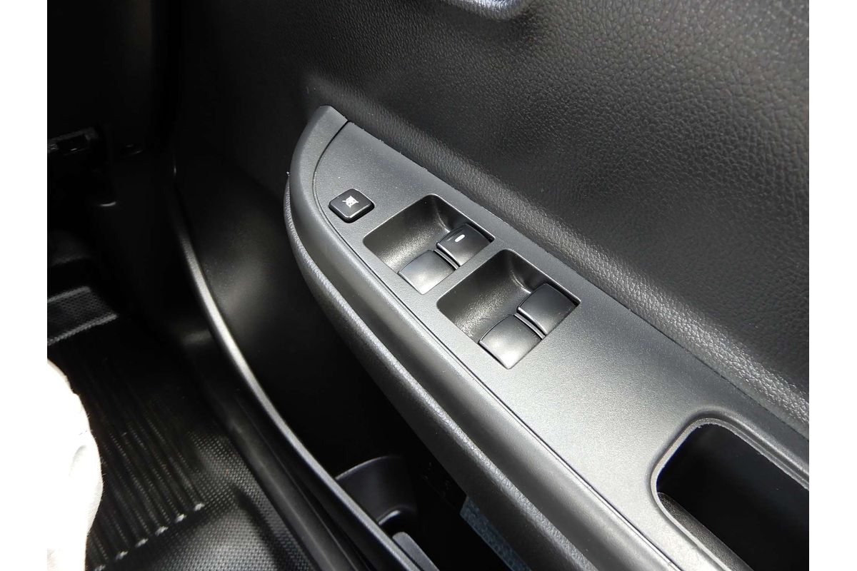 2021 Mitsubishi Triton GLX MR 4X4