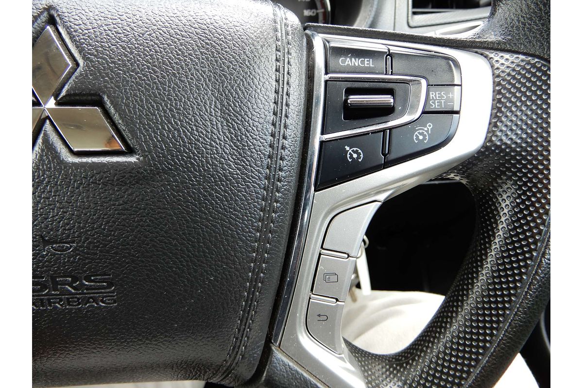 2021 Mitsubishi Triton GLX MR 4X4