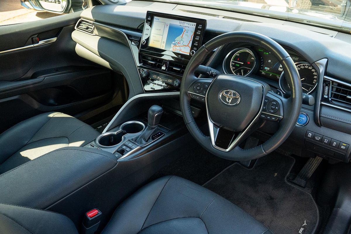 2023 Toyota Camry SL AXVH70R