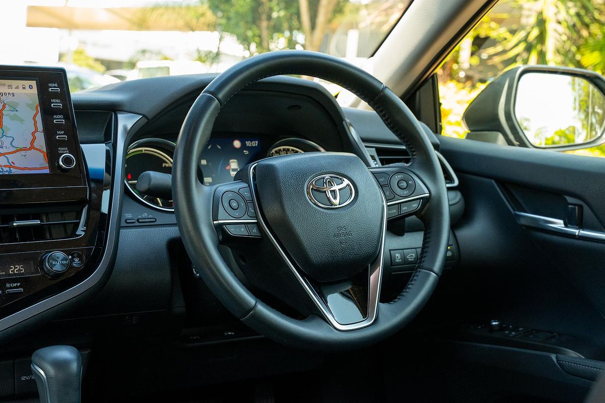 2023 Toyota Camry SL AXVH70R