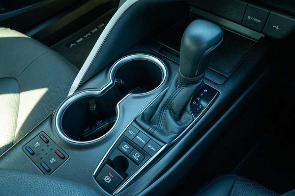 2023 Toyota Camry SL AXVH70R