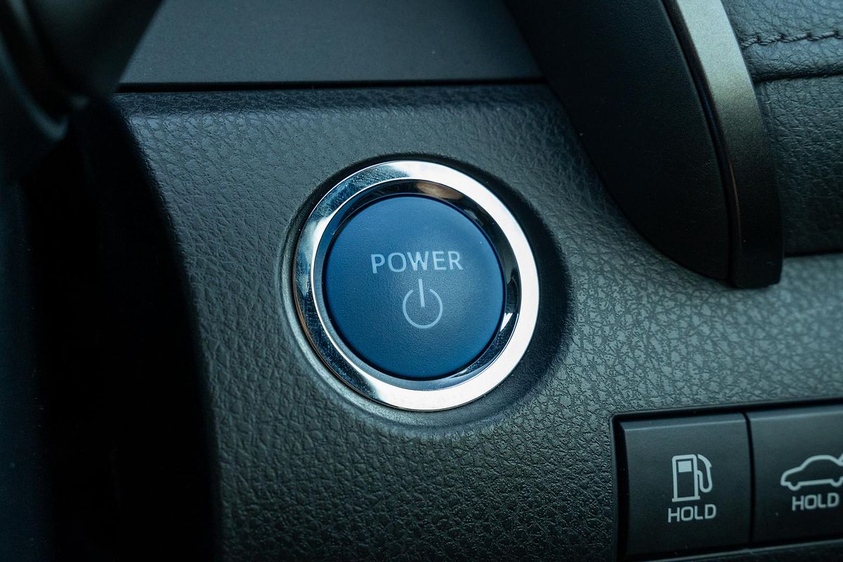 2023 Toyota Camry SL AXVH70R