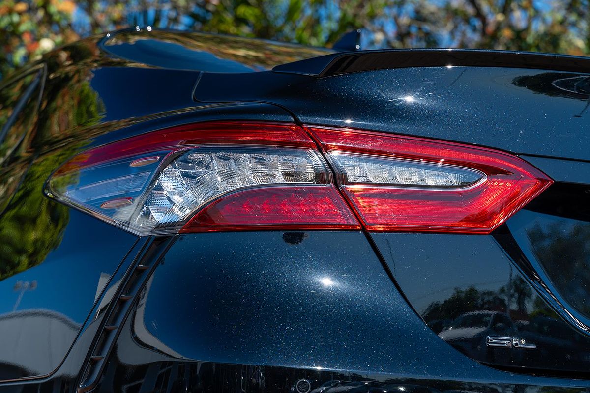 2023 Toyota Camry SL AXVH70R