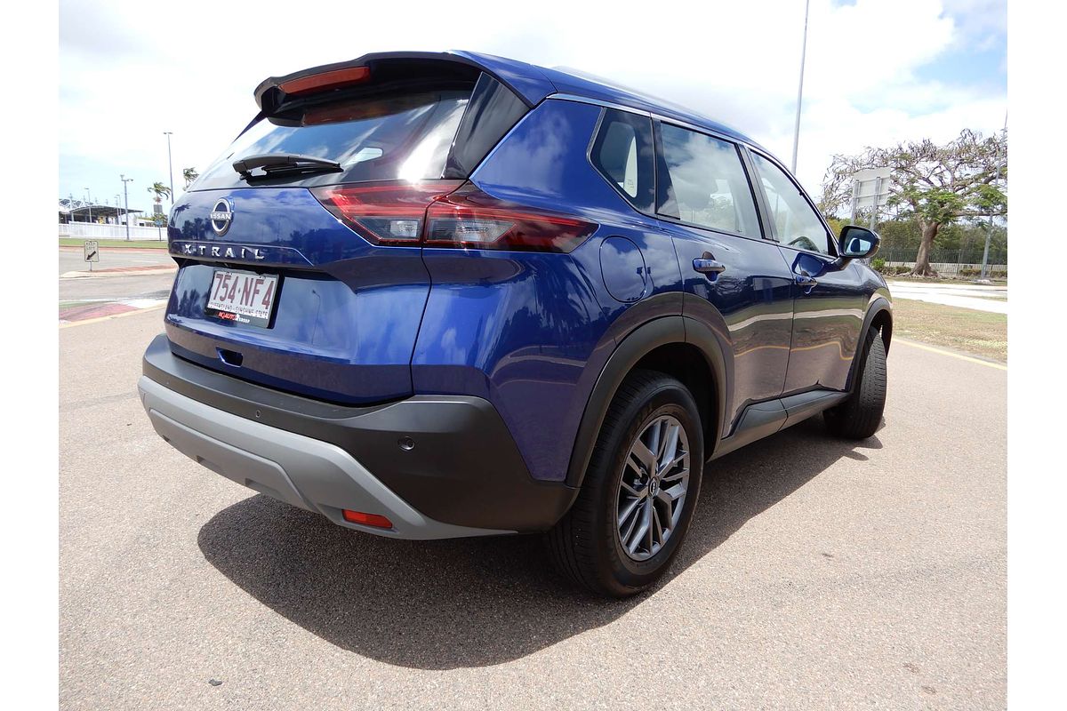 2025 Nissan X-TRAIL ST T33