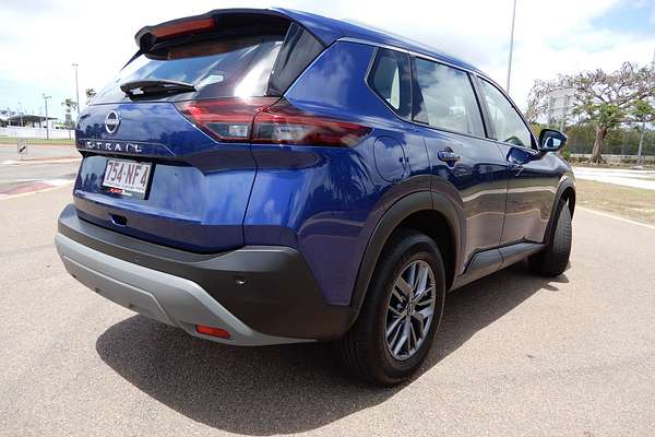 2025 Nissan X-TRAIL ST T33