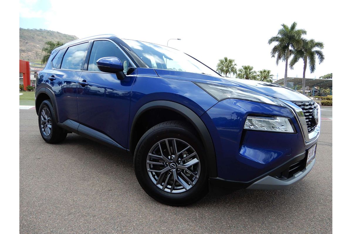 2025 Nissan X-TRAIL ST T33