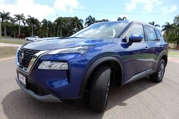 2025 Nissan X-TRAIL ST T33