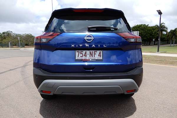 2025 Nissan X-TRAIL ST T33