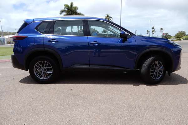 2025 Nissan X-TRAIL ST T33