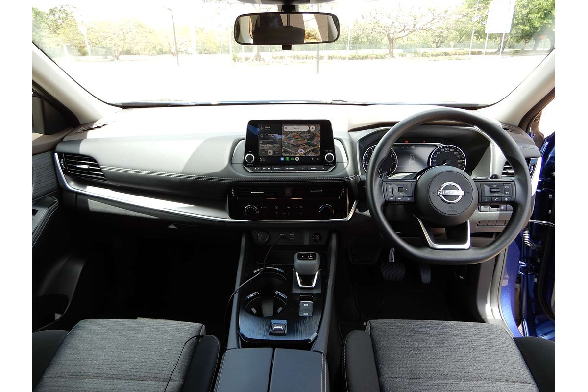 2025 Nissan X-TRAIL ST T33
