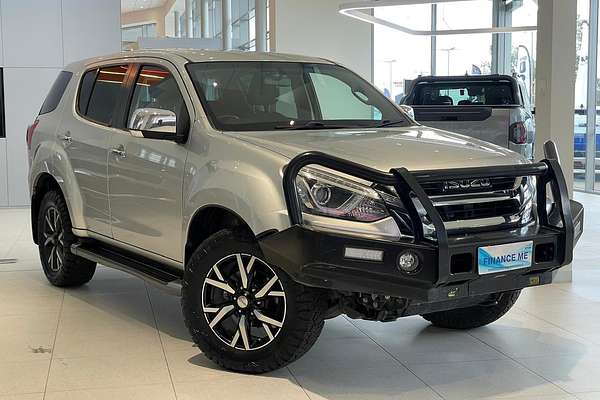 2020 Isuzu MU-X LS-U