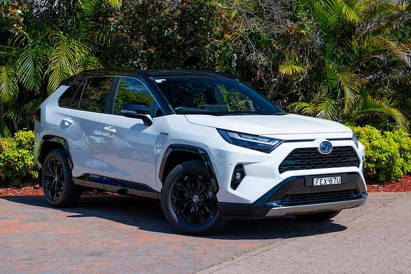 2024 Toyota RAV4 XSE AXAH54R