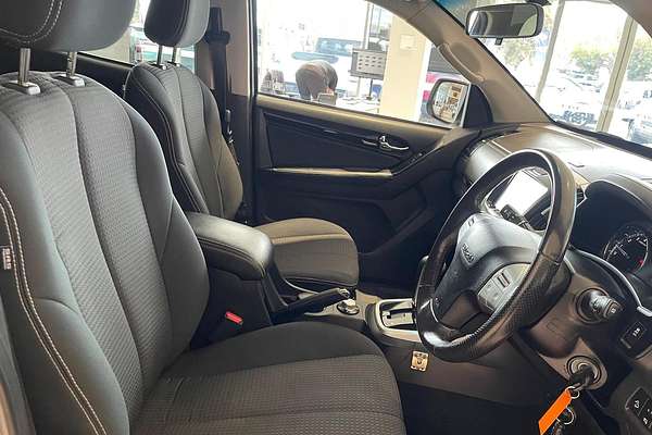 2020 Isuzu MU-X LS-U