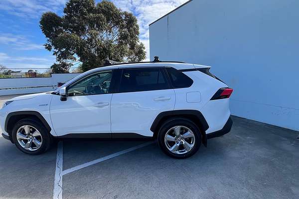 2021 Toyota RAV4 GXL AXAH52R