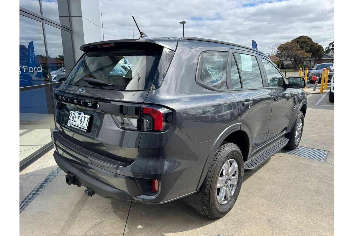 2024 Ford Everest Ambiente 2.0L