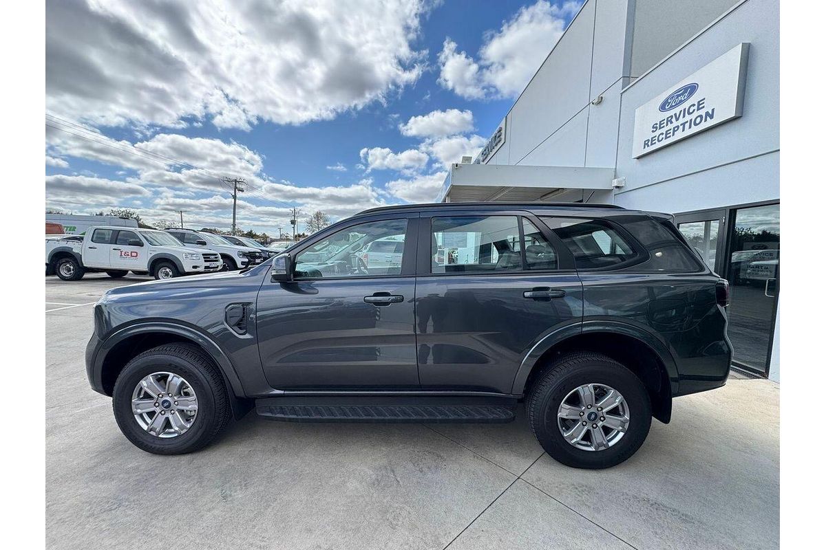 2024 Ford Everest Ambiente 2.0L
