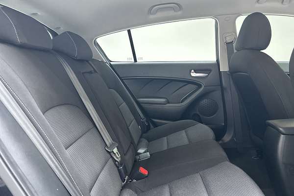 2017 Kia Cerato S YD