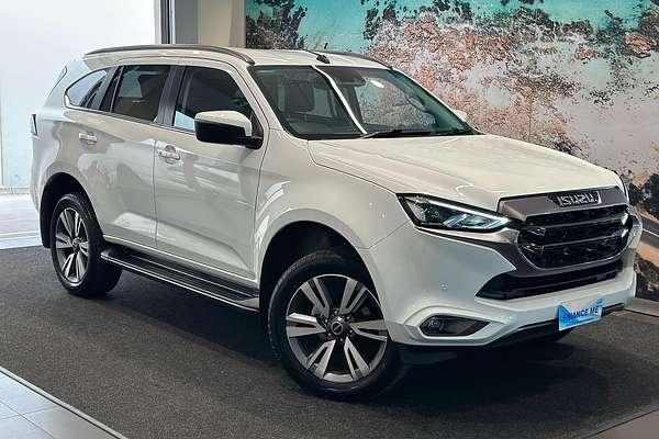2024 Isuzu MU-X LS-T