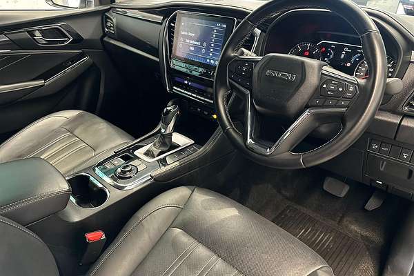 2024 Isuzu MU-X LS-T