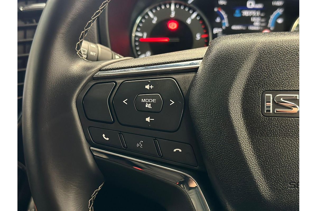 2024 Isuzu MU-X LS-T