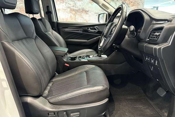 2024 Isuzu MU-X LS-T