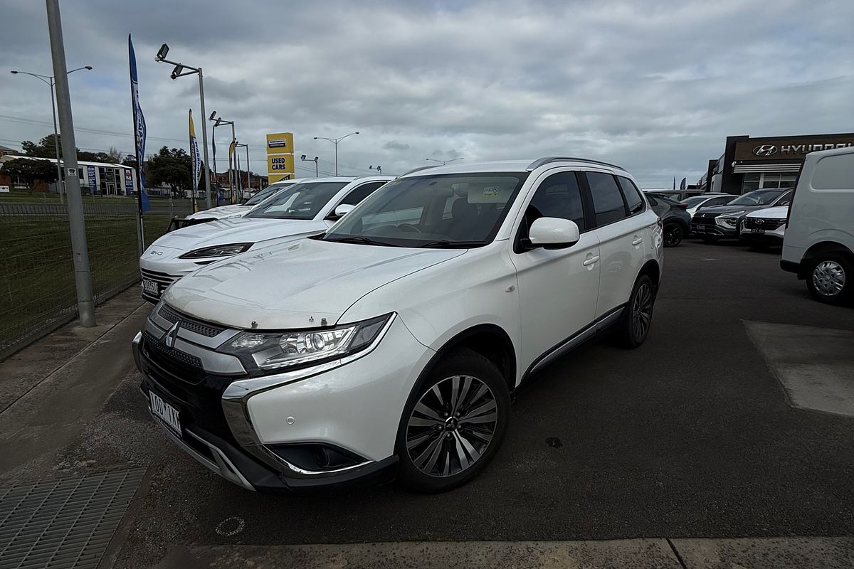2018 Mitsubishi Outlander ES ZL