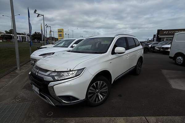 2018 Mitsubishi Outlander ES ZL