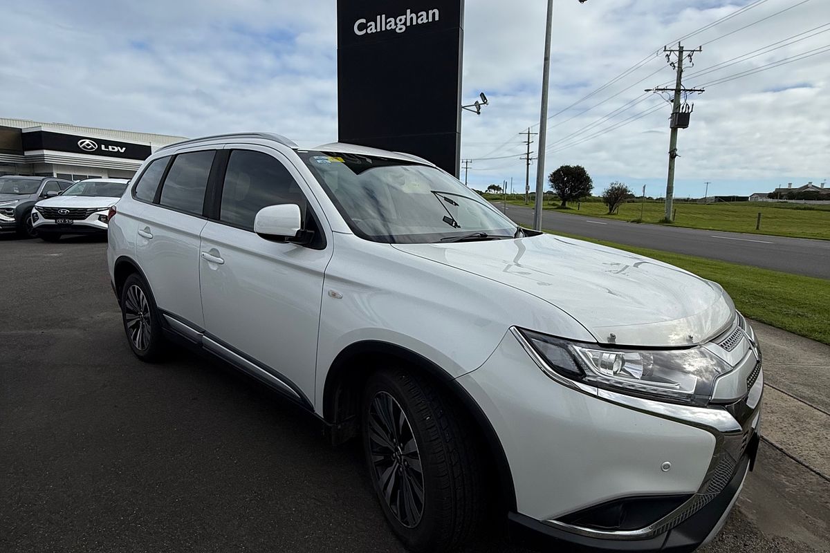 2018 Mitsubishi Outlander ES ZL