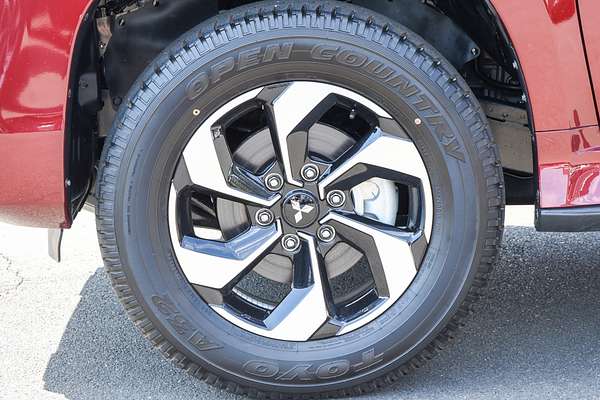 2025 Mitsubishi Pajero Sport GLS QG