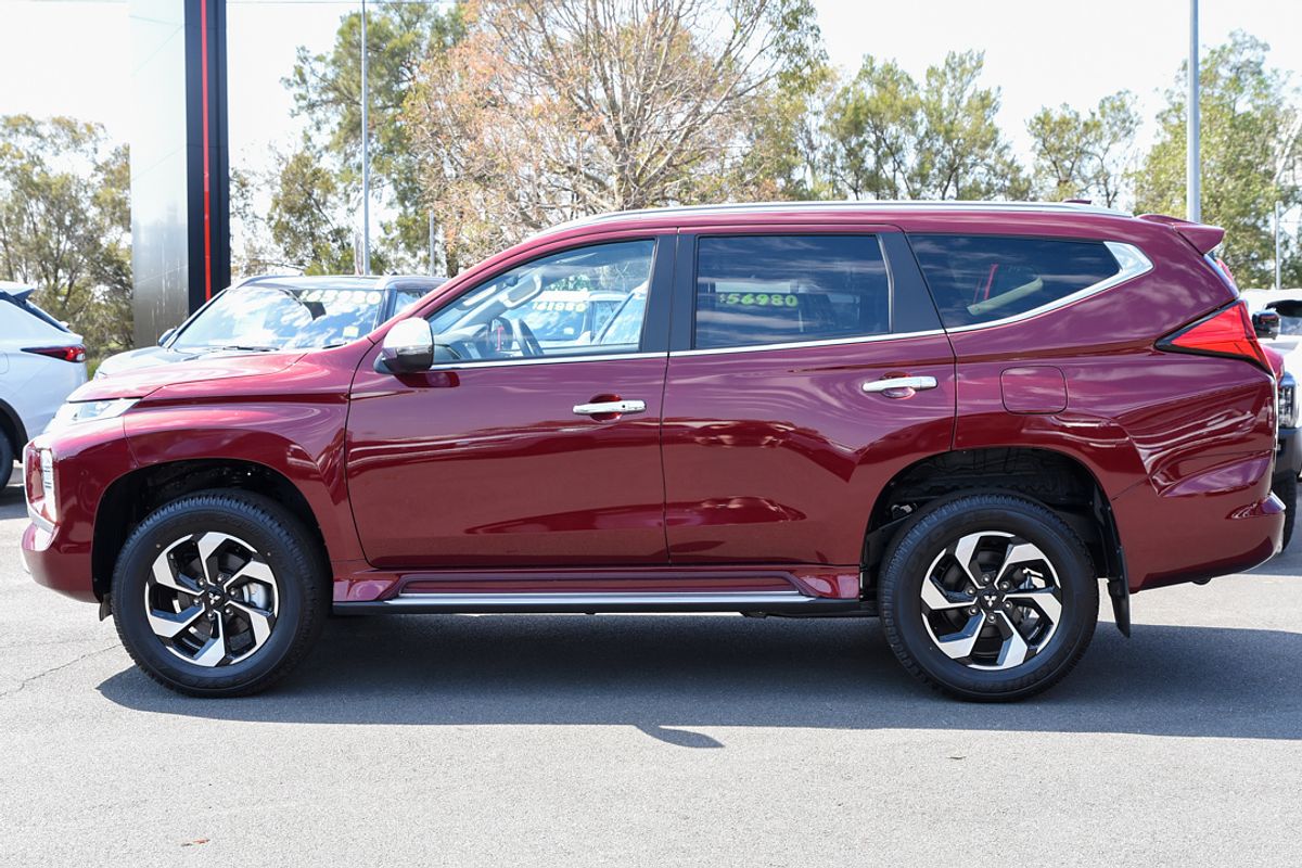 2025 Mitsubishi Pajero Sport GLS QG