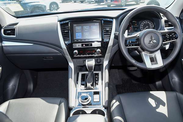 2025 Mitsubishi Pajero Sport GLS QG