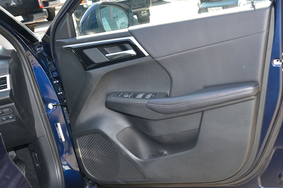 2024 Mitsubishi Outlander PHEV Aspire ZM