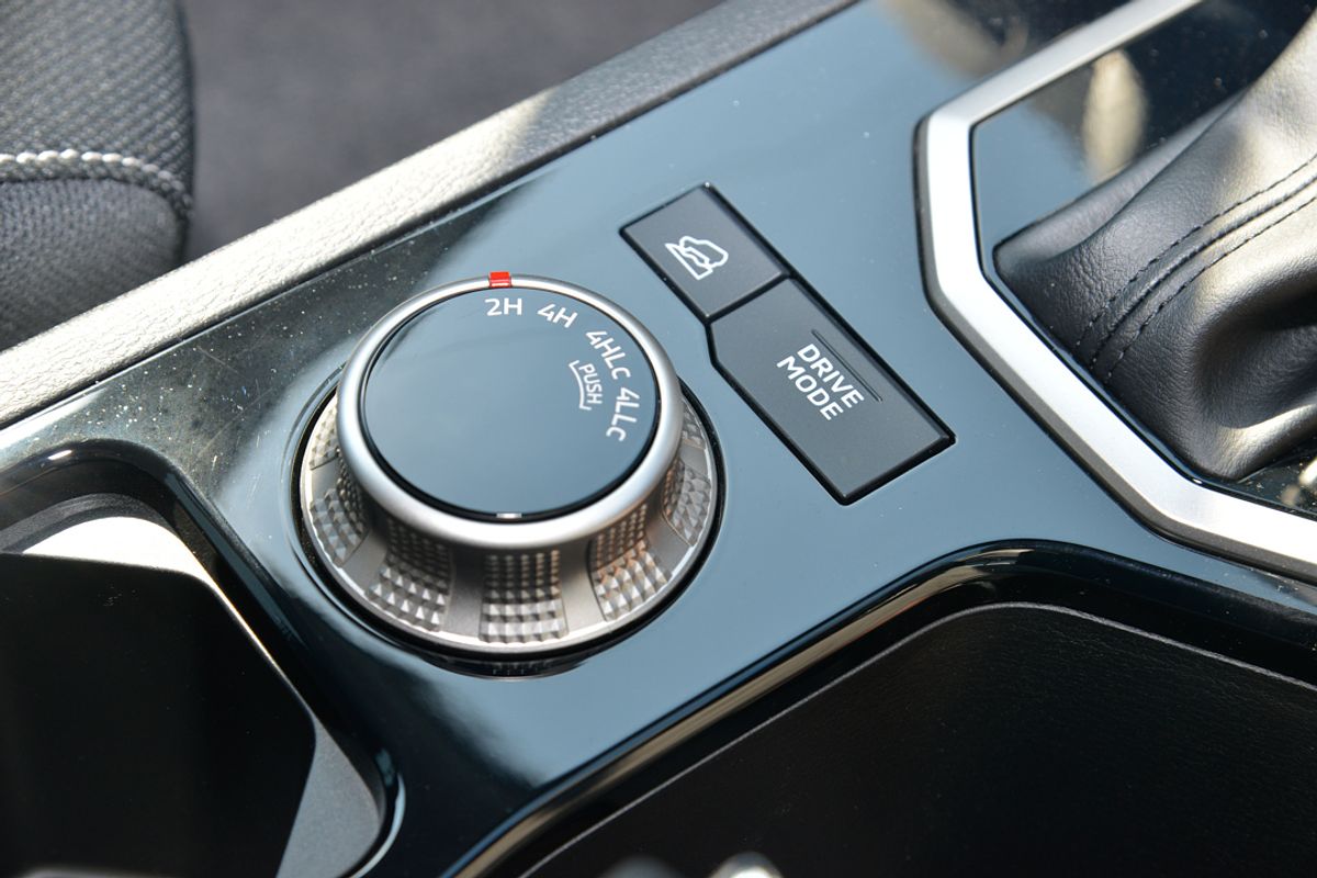 2025 Mitsubishi Triton GLS MV 4X4