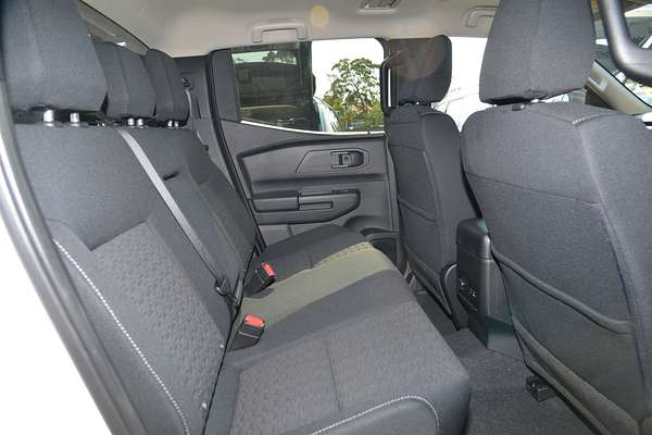 2025 Mitsubishi Triton GLX-R MV 4X4