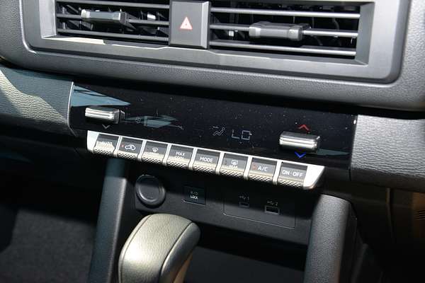 2025 Mitsubishi Triton GLX-R MV 4X4