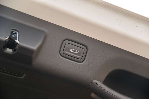 2025 Hyundai Kona Hybrid Premium SX2.V3