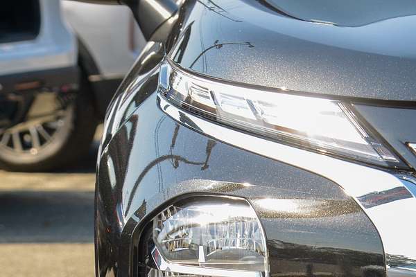 2025 Mitsubishi Outlander Exceed ZM