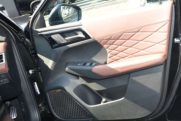 2025 Mitsubishi Outlander Exceed Tourer ZM