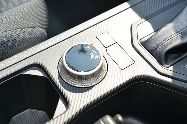 2025 Mitsubishi Triton GLX MV 4X4