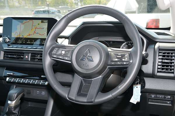 2025 Mitsubishi Triton GLX MV 4X4