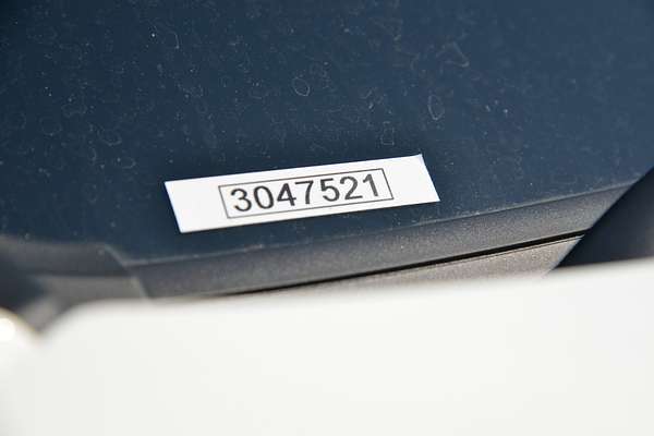 2025 Mitsubishi Triton GLX MV 4X4